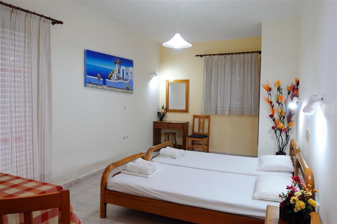 Nikos 2 Studios & Apartments Kardamena  Екстериор снимка