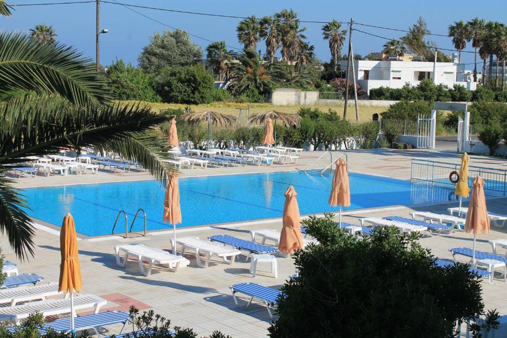Nikos 2 Studios & Apartments Kardamena  Екстериор снимка