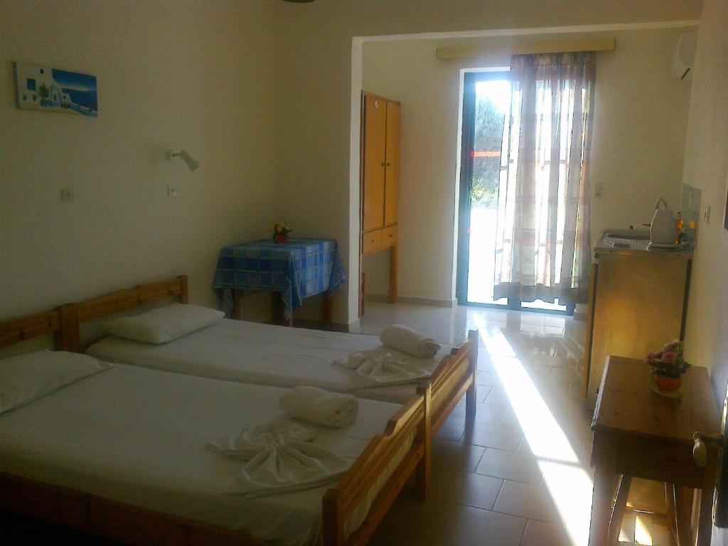 Nikos 2 Studios & Apartments Kardamena  Стая снимка