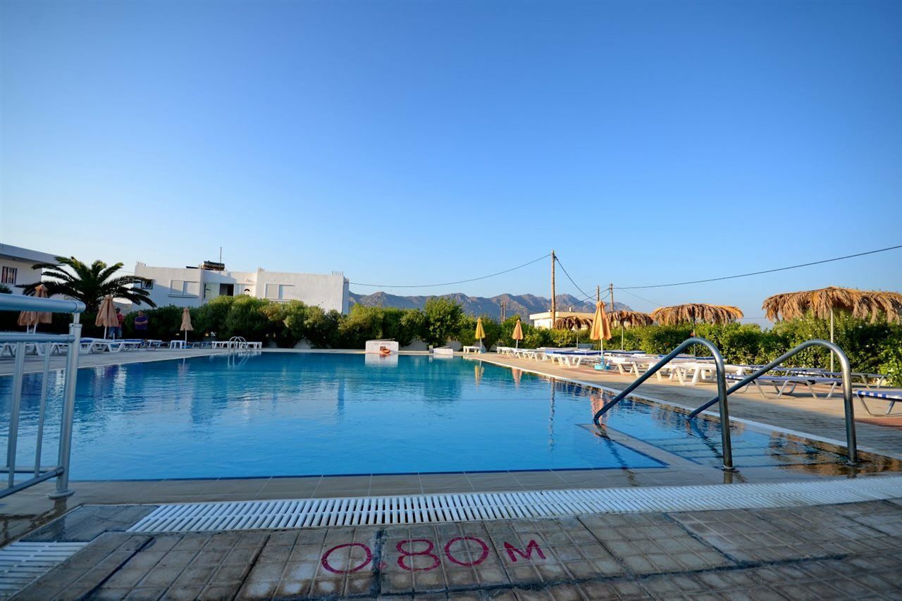 Nikos 2 Studios & Apartments Kardamena  Екстериор снимка